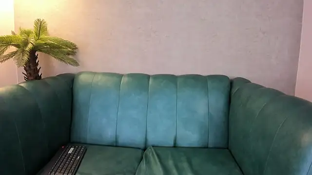 Samantha  Firee online show from 26, 5, 2026