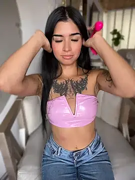 Shalom pink18 online show from 22, 4, 2026