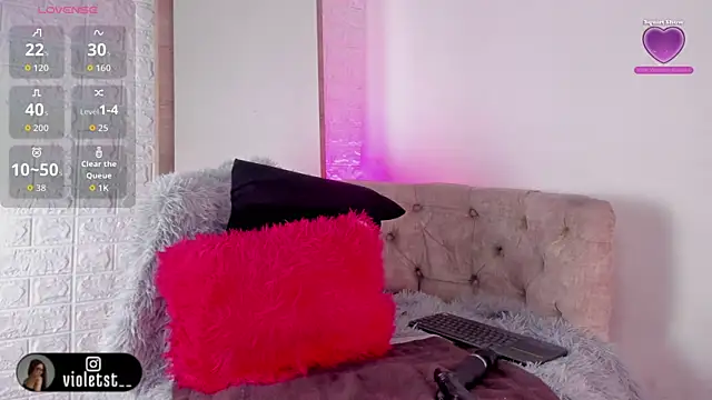 VioletWinters online show from 16, 7, 2026