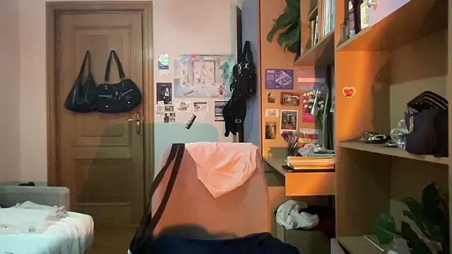 ranya-may online show from 18, 4, 2026