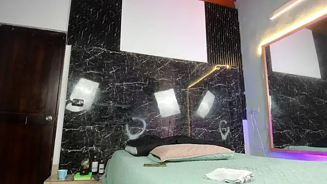 Snapshot of Leo_Vesper chatting on 7, 6, 2026 Leo Vesper online show from 7, 6, 2026