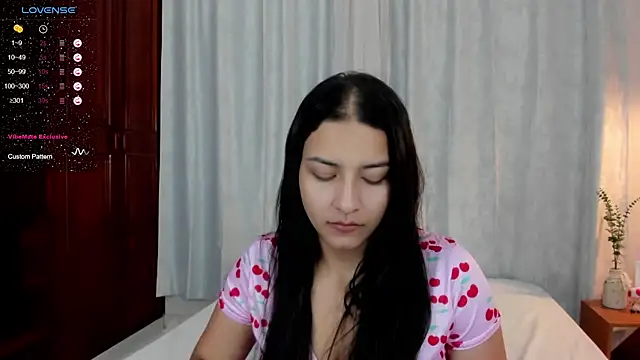 sweet aura31 online show from 15, 4, 2026