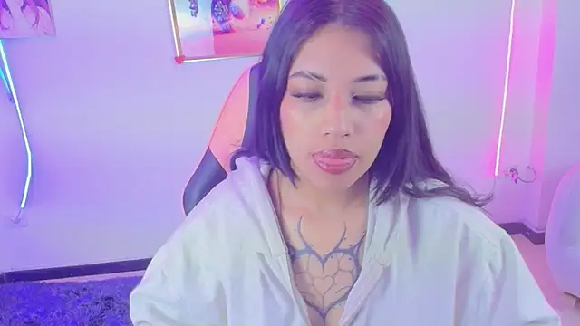 AryahMoonn online show from 8, 5, 2026