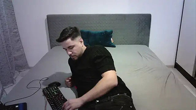 Gianiboy99 online show from 3, 5, 2026