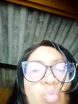 LatinSquirtBaby online show from 25, 5, 2026