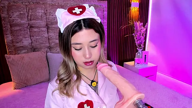 Amber Palmer online show from 20, 6, 2026