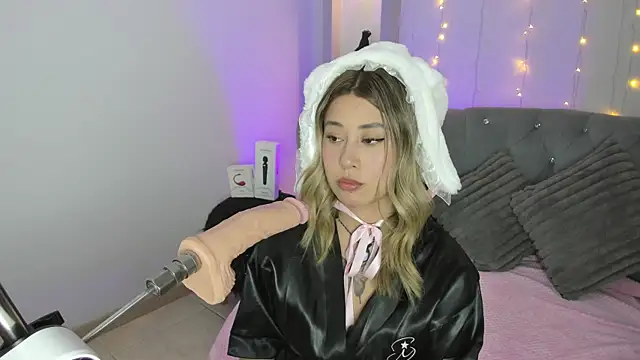 Amber Palmer online show from 23, 4, 2026