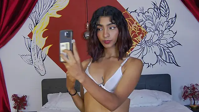 Hottie Veronica online show from 25, 4, 2026