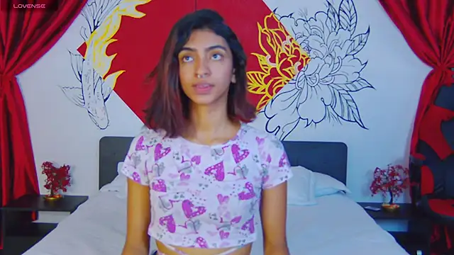 Hottie Veronica online show from 3, 5, 2026