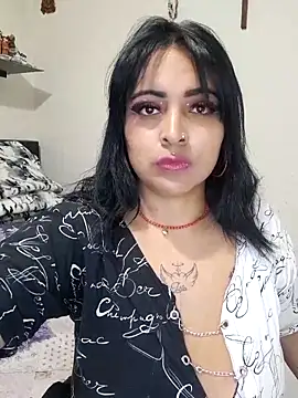 Sarah-917 online show from 21, 4, 2026
