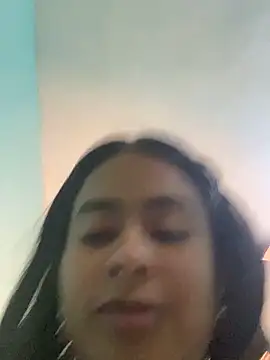 lucirganaxxx online show from 17, 6, 2026