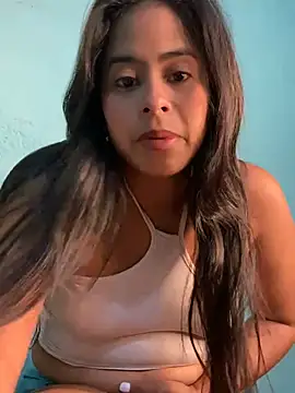 lucirganaxxx online show from 26, 6, 2026