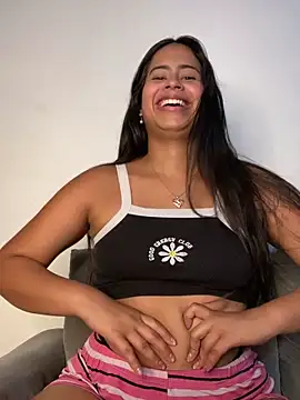lucirganaxxx online show from 9, 4, 2026