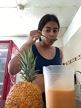 lucirganaxxx online show from 5, 5, 2026