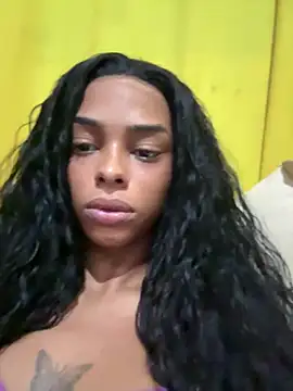 Snapshot of viczinaofc chatting on 12, 4, 2026 viczinaofc online show from 12, 4, 2026