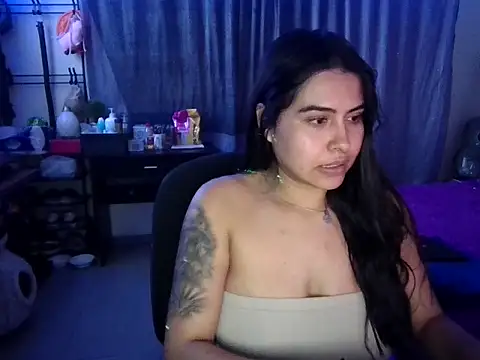 Snapshot of PeliNegraaa chatting on 15, 7, 2026 PeliNegraaa online show from 15, 7, 2026