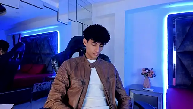 MaxiimoRomano  online show from 28, 3, 2026