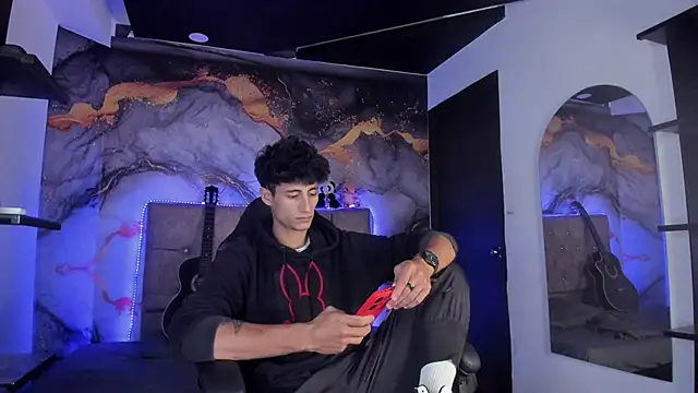 MaxiimoRomano  online show from 30, 4, 2026