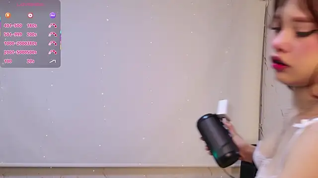 MarieCollinss online show from 2, 4, 2026