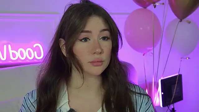MeganStrane online show from 4, 6, 2026