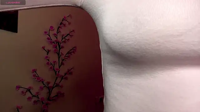 LadonnaPortuondo online show from 18, 3, 2026