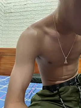 Hoanganhdayroii online show from 18, 4, 2026