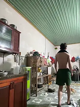 Hoanganhdayroii online show from 2, 4, 2026