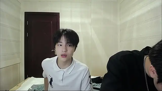 XX-XIUXIU online show from 13, 5, 2026