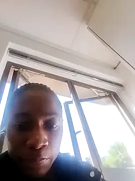 Snapshot of Slenderbae99 chatting on 6, 4, 2026 Slenderbae99 online show from 6, 4, 2026