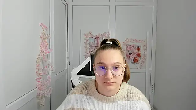 Mia kristal online show from 26, 5, 2026