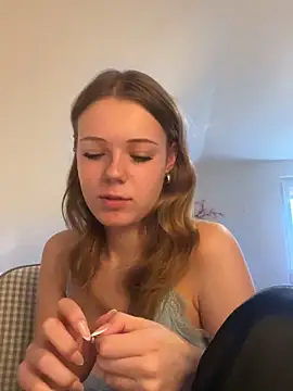 SophiaWestend online show from 24, 3, 2026