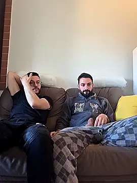 AmicisegretiITA online show from 7, 4, 2026