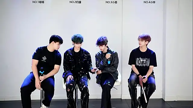 handsomeboy-002 online show from 18, 3, 2026