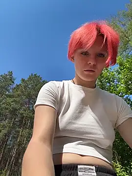 NinaParri online show from 28, 5, 2026