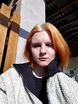 NinaParri online show from 2, 4, 2026