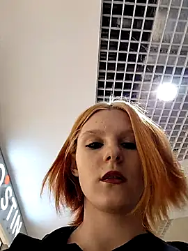 NinaParri online show from 4, 4, 2026