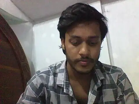Snapshot of koushik10 chatting on 8, 5, 2026 koushik10 online show from 8, 5, 2026