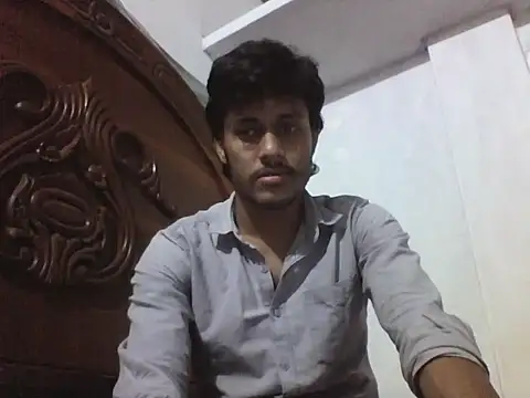 Snapshot of koushik10 chatting on 3, 5, 2026 koushik10 online show from 3, 5, 2026