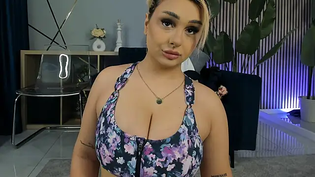 CurvyyVanessa online show from 28, 3, 2026
