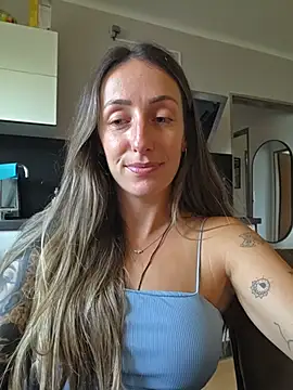 NicoleKaiser online show from 24, 6, 2026