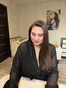 AgathaMyers online show from 11, 5, 2026