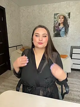 AgathaMyers online show from 11, 5, 2026