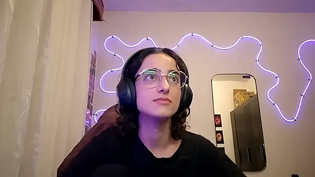 Snapshot of SanjuanaEytchison chatting on 7, 4, 2026 SanjuanaEytchison online show from 7, 4, 2026