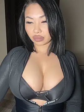 LaaadyDaaamn online show from 30, 4, 2026