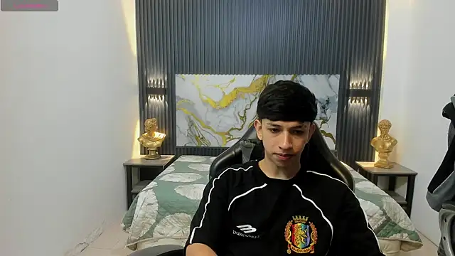 AdrianFranko online show from 7, 5, 2026