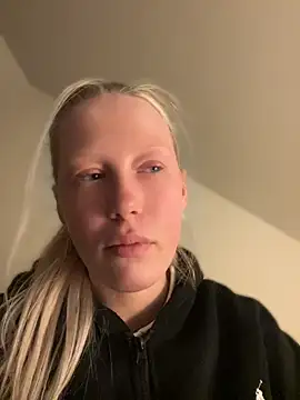 LeniMaria online show from 15, 4, 2026
