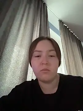 charmingggirl online show from 3, 4, 2026