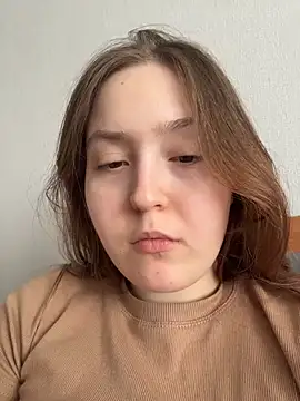 charmingggirl online show from 11, 4, 2026