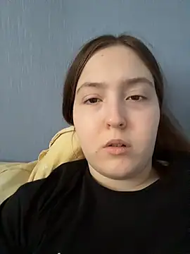 Snapshot of charmingggirl chatting on 7, 5, 2026 charmingggirl online show from 7, 5, 2026