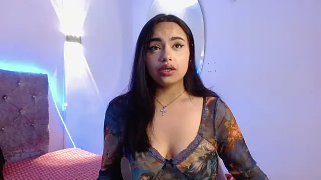Snapshot of sweetbloomcs chatting on 27, 5, 2026 sweetbloomcs online show from 27, 5, 2026